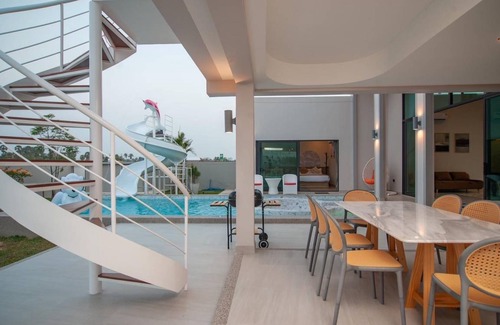 Cha-am Villa | 320 m² Villa ∙ 5 bedrooms ∙ 20 guests