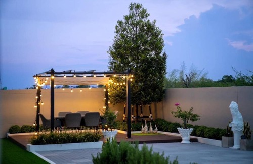 Cha-am Villa | 320 m² Villa ∙ 5 bedrooms ∙ 20 guests