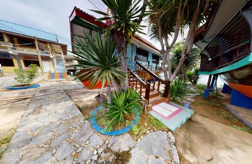 Ko Sichang Resort | 35 m² Resort ∙ 2 bedrooms ∙ 8 guests