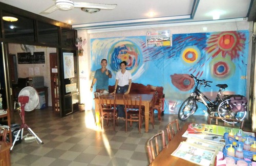 Bang Phra Bed & Breakfast | 36 m² Bed and breakfast ∙ 5 guests