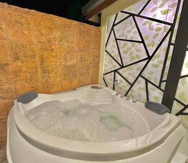 Map Yang Phon Bed & Breakfast | 36 m² Bed and breakfast ∙ 4 guests