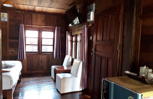 Udon Thani Hotel | 36 m² Hotel ∙ 3 guests