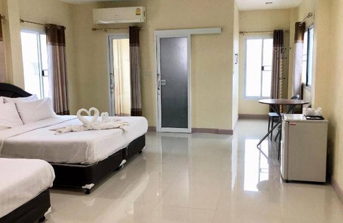 Udon Thani Hotel | 36 m² Hotel ∙ 4 guests