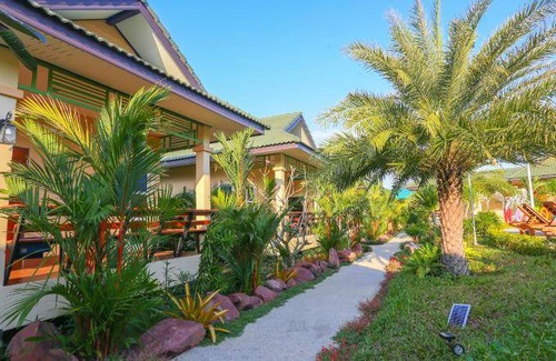 Ban Phe Resort | 39 m² Resort ∙ 5 guests