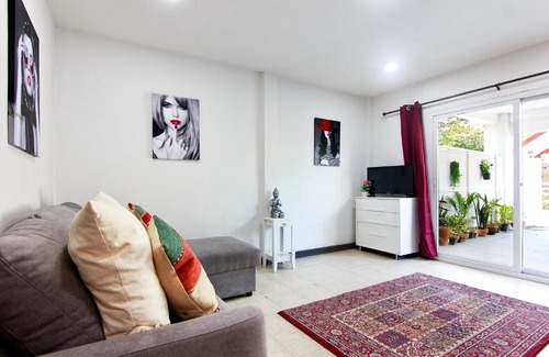 Bophut House | 4 Bedroom Private Pool Villa in Fisherman's Village
