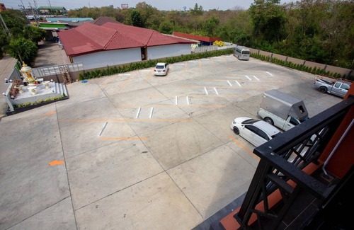 Chachoengsao Hotel | 40 m² Hotel ∙ 127 guests