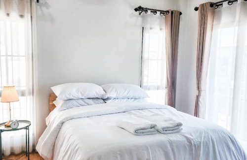 San Sai House | 405 m² House ∙ 3 bedrooms ∙ 6 guests
