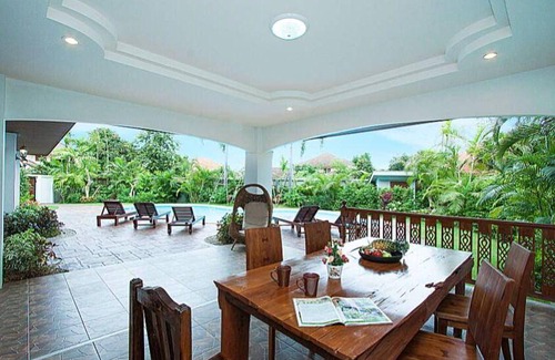 Chiang Mai House | 448 m² House ∙ 7 bedrooms ∙ 14 guests
