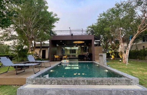 Khanong Phra Cabin | 480 m² Lodge ∙ 4 bedrooms ∙ 7 guests