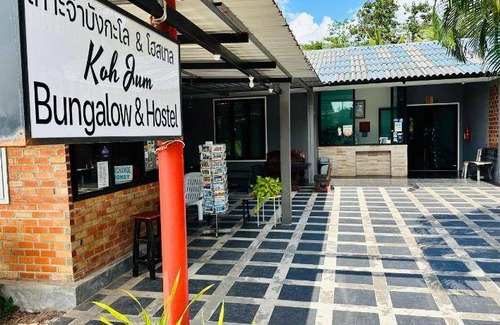 Nuea Khlong Hostel | 50 m² Hostel ∙ 127 guests