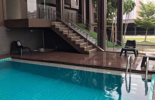 Bang Sao Thong Hotel | 50 m² Hotel ∙ 4 guests