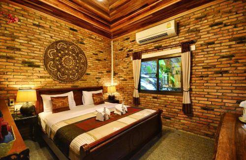 Khlong Sok Resort | 54 m² Resort ∙ 2 bedrooms ∙ 4 guests
