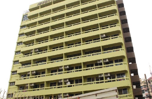 Khlong Tan Nuea Apartment | 55 m² Apartment ∙ 2 guests