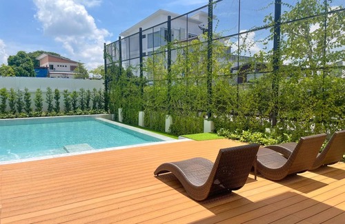 Buriram Province Hotel | 56 m² Hotel ∙ 2 bedrooms ∙ 10 guests