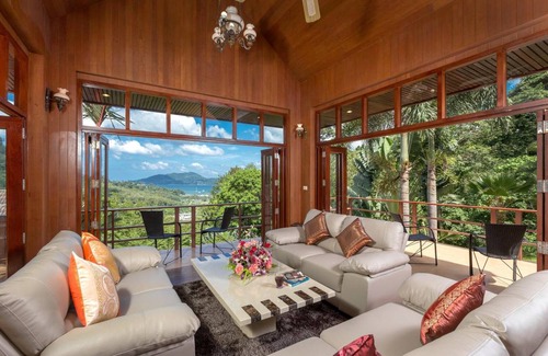 Patong Villa | 650 m² Villa ∙ 6 bedrooms ∙ 14 guests
