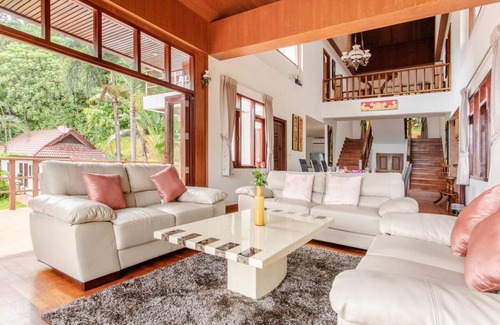 Patong Villa | 650 m² Villa ∙ 6 bedrooms ∙ 14 guests