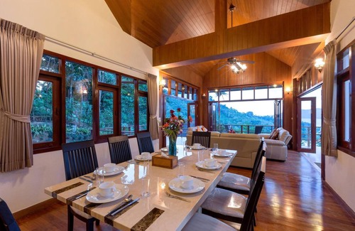 Patong Villa | 650 m² Villa ∙ 6 bedrooms ∙ 14 guests