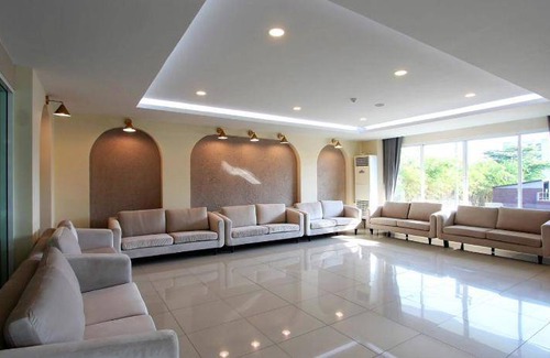 Bang Sao Thong Hotel | 67 m² Hotel ∙ 4 guests