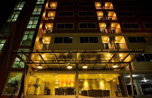Chonburi Apartment | 68 m² Serviced apartment ∙ 5 guests