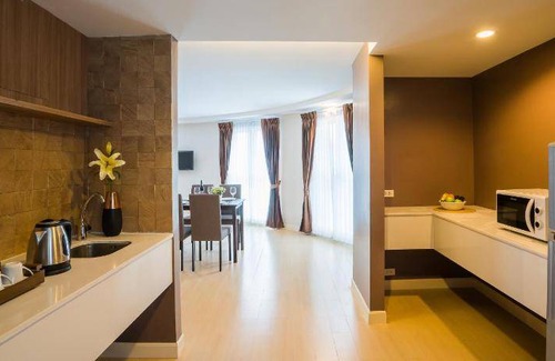 Bang Phlat House | 72 m² Motel ∙ 127 guests