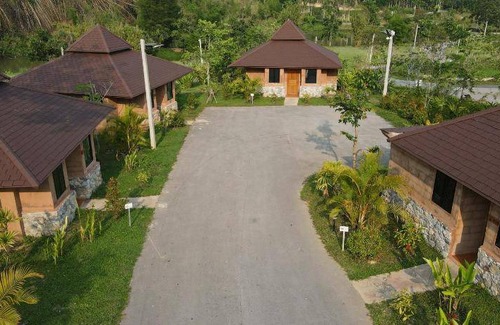 Mae Chan Hotel | 75 m² Hotel ∙ 3 bedrooms ∙ 6 guests