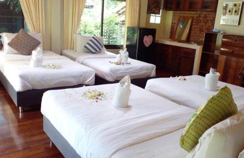 Amphawa Resort | 75 m² Resort ∙ 2 bedrooms ∙ 8 guests
