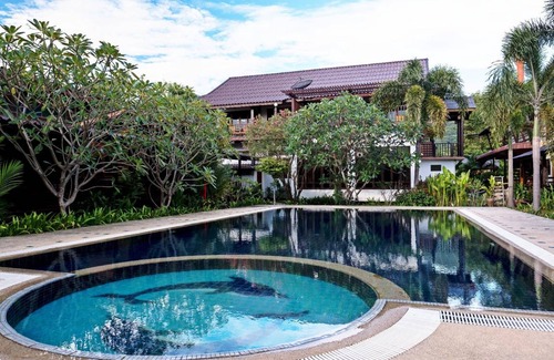 Khlong Khut Resort | 80 m² Resort ∙ 2 bedrooms ∙ 12 guests