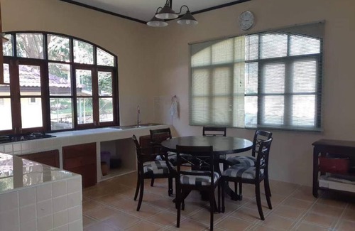 Pak Chong House | 800 m² House ∙ 3 bedrooms ∙ 8 guests