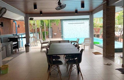 Na Chom Thian Resort | 800 m² Resort ∙ 5 bedrooms ∙ 20 guests