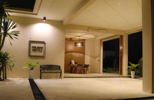 Nakhon Si Thammarat Hotel | 86 m² Hotel ∙ 2 bedrooms ∙ 5 guests