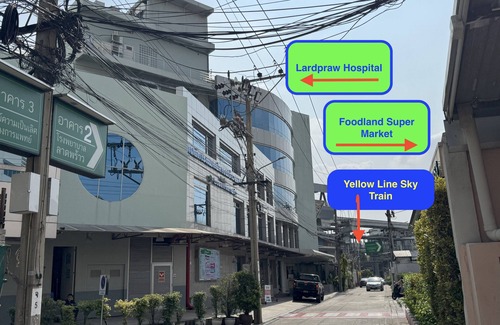Khlong Chaokhunsing Apartment | 95 Lodge