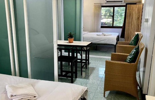 Udon Thani House | 96 m² House ∙ 2 bedrooms ∙ 8 guests