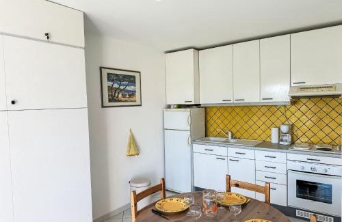 Le Lavandou Apartment | Apartment Les Roses Lauriers by Interhome