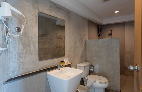 Na Chom Thian Hotel | B2 Jomtien Pattaya Boutique & Budget Hotel