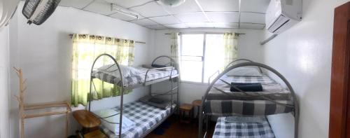 Racha Thewa Hostel | BAAN CHANG Guesthouse