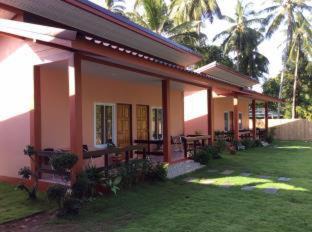 Ko Lanta Hostel | Baan Longhaad
