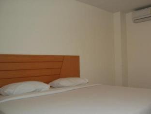 Hua Hin Hotel | Baan Manthana House