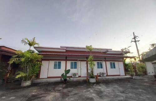 San Pong Bed & Breakfast | Bed and breakfast ∙ 2 guests
