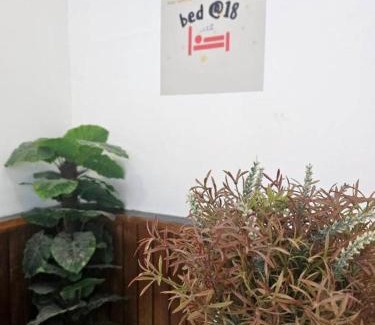 Bangkok Central Business District Hostel | BED at 18 Asoke