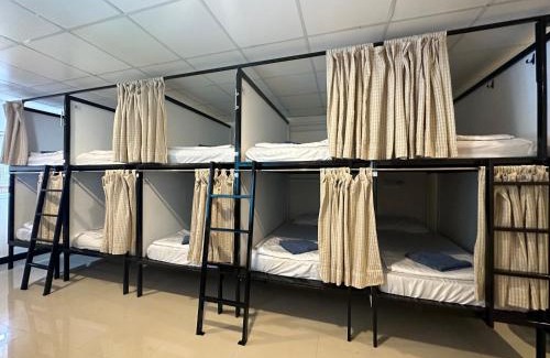 Ko Phi Phi Hostel | Blue Flow Hostel