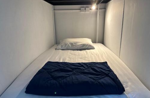 Ko Phi Phi Hostel | Blue Flow Hostel