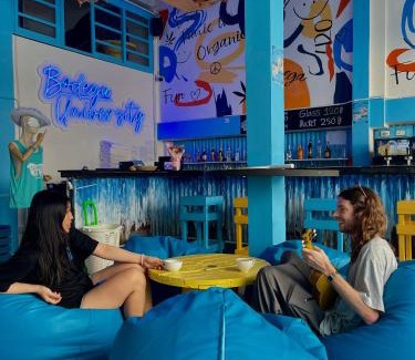 Asoke Hostel | Bodega Bangkok Soi 23