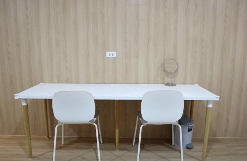 San Chao Pho Suea Hostel | Boon Street Hostel