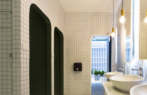 Phra Nakhon Hostel | Boxpackers Hostel Phranakorn