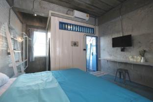 Downtown Krabi Hostel | Chanchalay Hip Hostel SHA Extra Plus