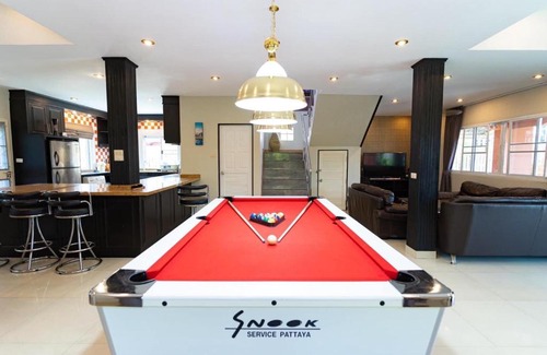 Na Kluea Villa | Cinnamon Pool Villa