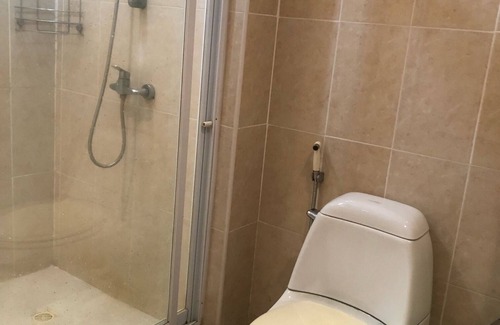Pratumnak Hill Apartment | condo nr. 116 Charming studio with AC+fan and WiFi in marvelous Muang Pattaya