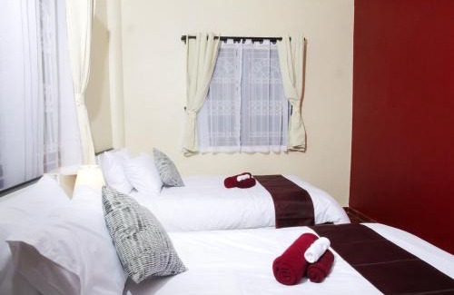 Phra Khanong Nuea House | Cozy House 2BR BTS Ekkamai