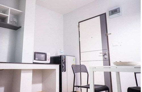 Chang Phueak Apartment | Deluxe Apartment for rent in Chiangmai (DVR-10)