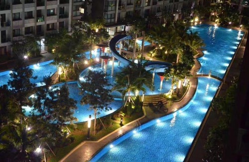 South Pattaya Apartment | Dusit Grand Park Pool View Room